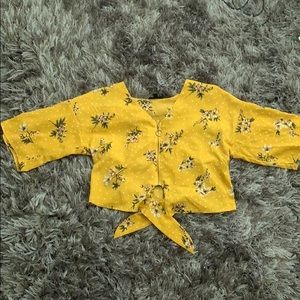 a cute flower blouse <3